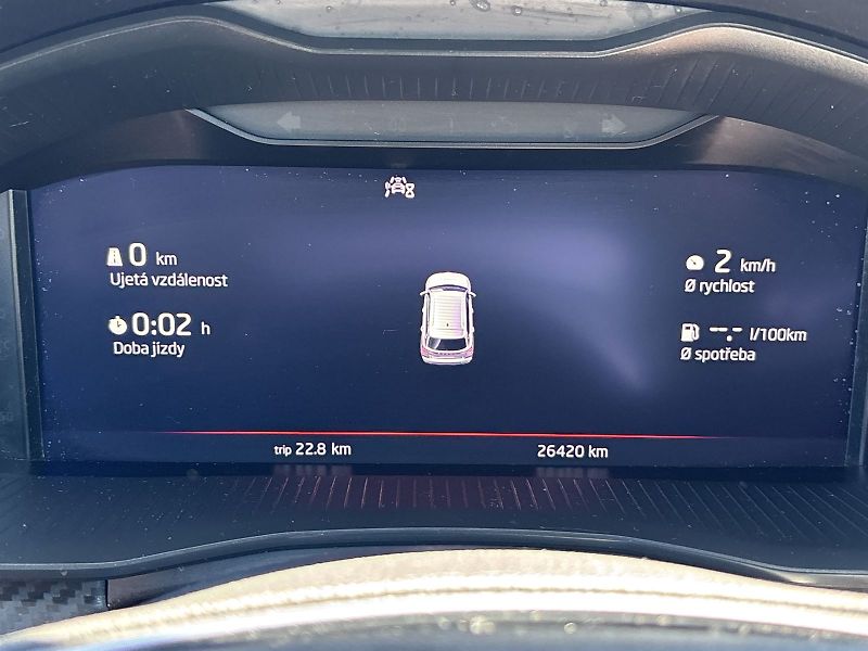 Škoda Kamiq (2025) 1.5 TSI Monte Carlo - fotka 6 z 29