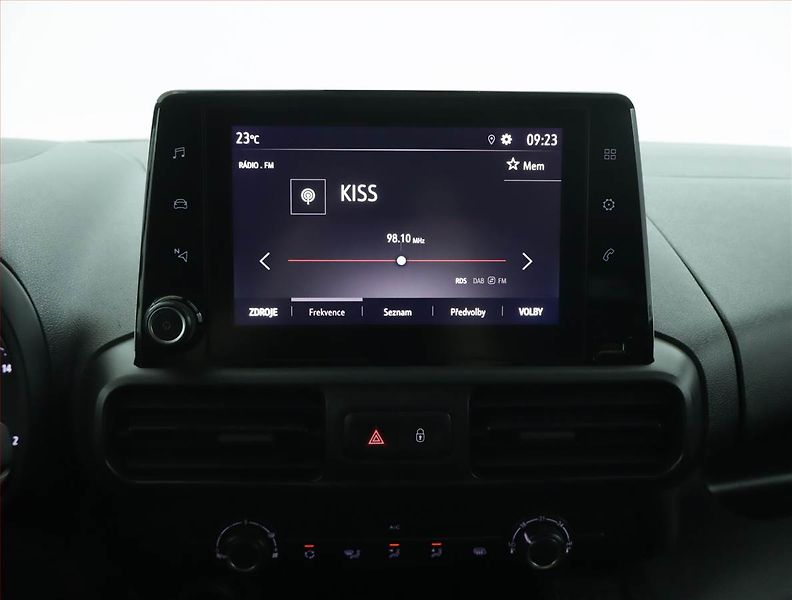 Opel Combo (2022) 1.5 CDTI, 3Místa, ČR, 1Maj - fotka 11 z 17