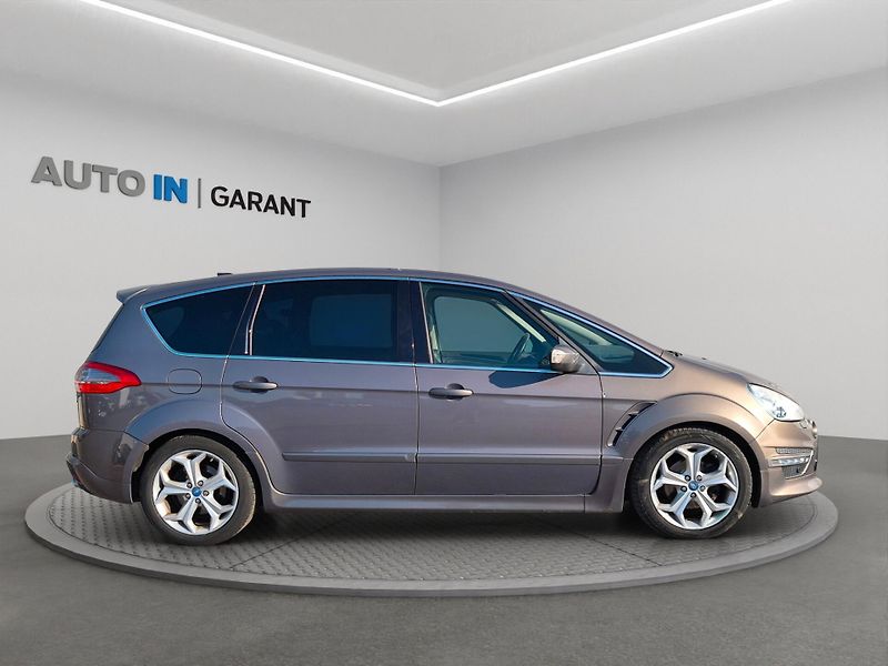 Ford S-MAX (2014) 2.2 TDCi 147kW Titanium, tažné - fotka 4 z 24