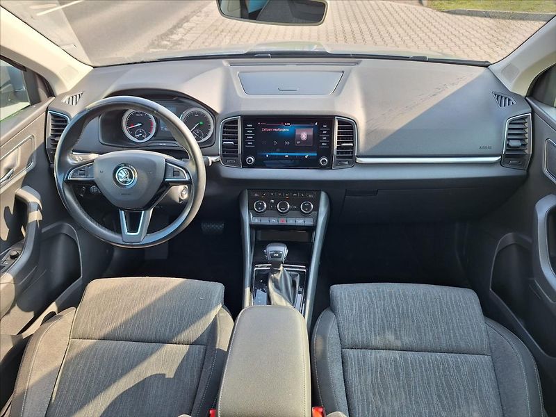 Škoda Karoq 1,5 TSI  Style+ DSG CZ  2x alu - fotka 9 z 11