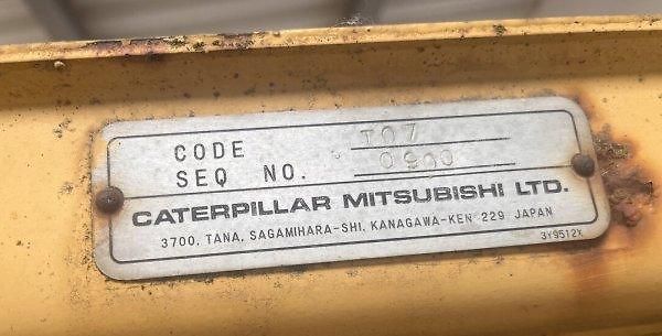 Caterpillar (1987) 913B nakladač dozer 7t rozrývá - fotka 4 z 5