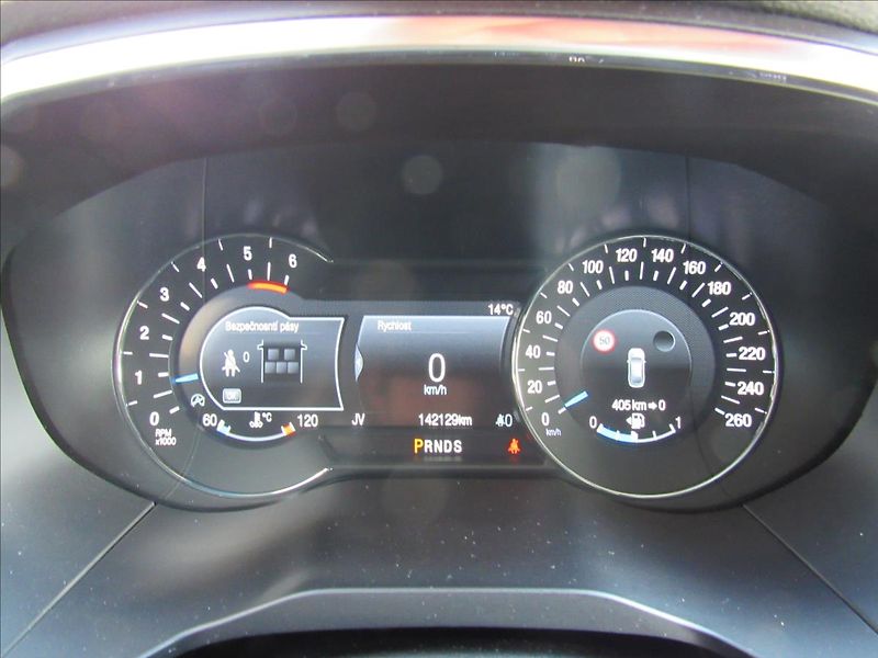 Ford Edge 2,0 TDCi EcoBlue 175kW 4x4 Aut - fotka 13 z 33