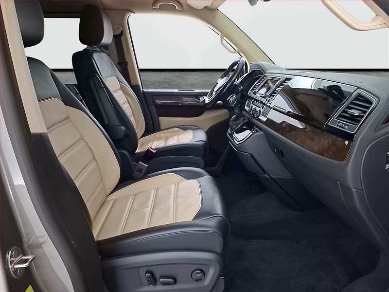 Volkswagen Multivan (2017) Highline 2.0 TDI - fotka 9 z 23