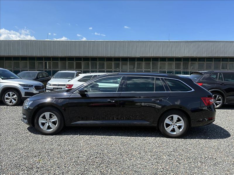Škoda Superb 2,0 TAŽNÉ,EL.KUFR,KAMERA - fotografie inzerátu