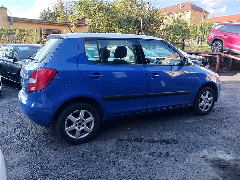 Škoda Fabia 1,4 TDI STYL  59KW - fotka 8 z 19