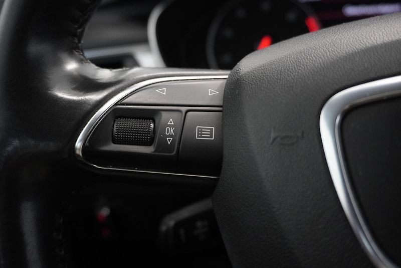 Audi A6 2,8 FSI AUTOMAT - fotka 19 z 33