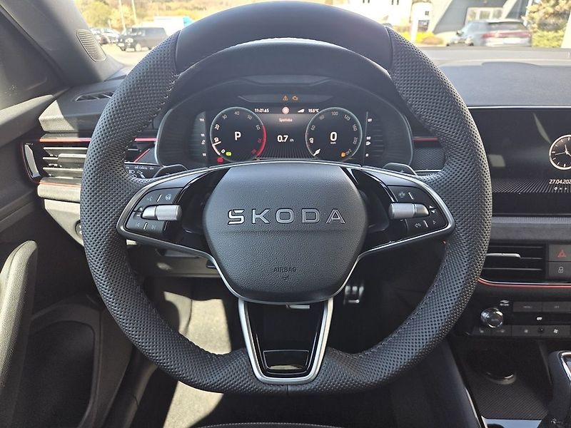 Škoda Scala Dynamic 1,5TSI 110kW - fotka 9 z 14