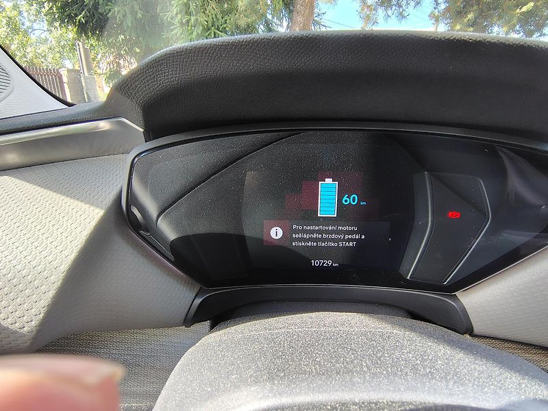 Citroën C5 X (2023) - fotka 6 z 30