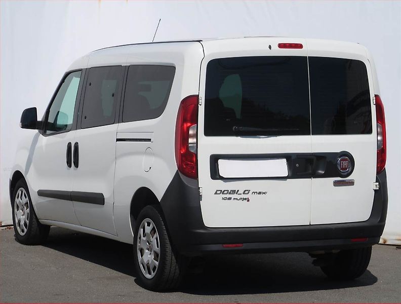 Fiat Dobló (2017) Maxi 1.6 MultiJet, 5Míst, ČR - fotka 4 z 15