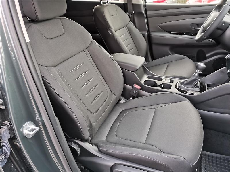 Hyundai Tucson 1,6 T-GDI STYLE - fotka 11 z 16