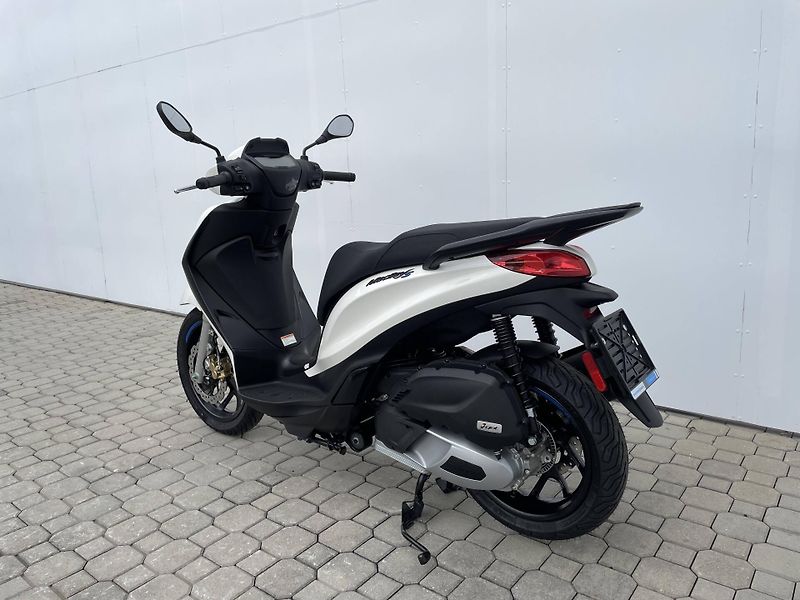 Piaggio (2026) Medley 125 S ABS EU5+ - fotka 7 z 10