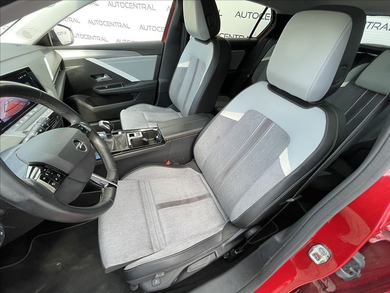 Opel Astra 1,5 CDTi,96kW,STK 8/28,DPH - fotka 10 z 23
