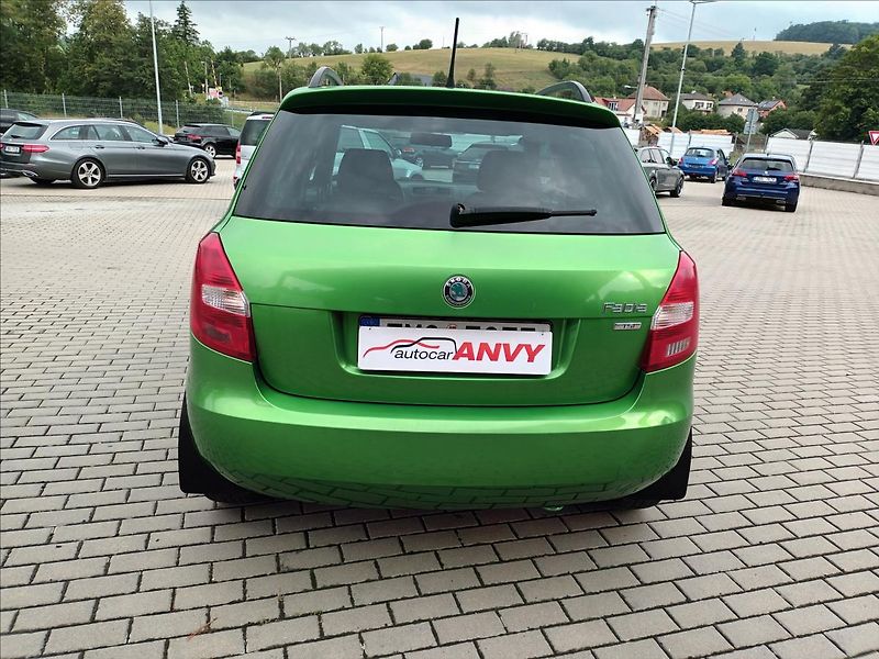 Škoda Fabia 1,2 TSI,KLIMA,TZ,VÝHŘEV,KOLA - fotka 6 z 46