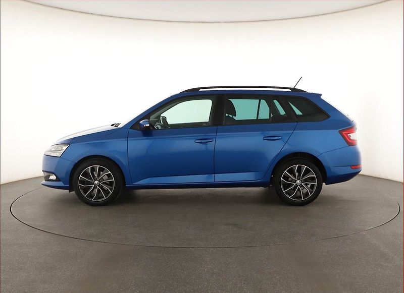 Škoda Fabia (2019) Style 1.0 TSI, Navi, Tempomat - fotka 3 z 19