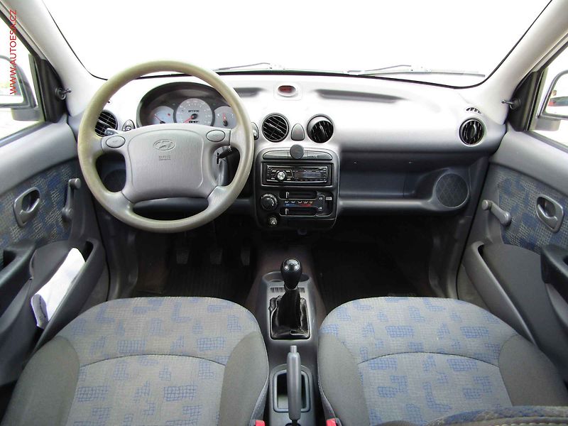 Hyundai Atos (2004) 1.1i - fotka 8 z 13
