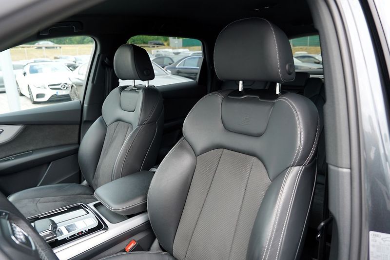 Audi Q7 50 TDI/Q/360/22/Sline/DPH - fotka 25 z 48