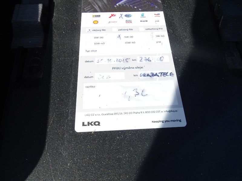 Volkswagen Sharan (2011) - fotka 19 z 20