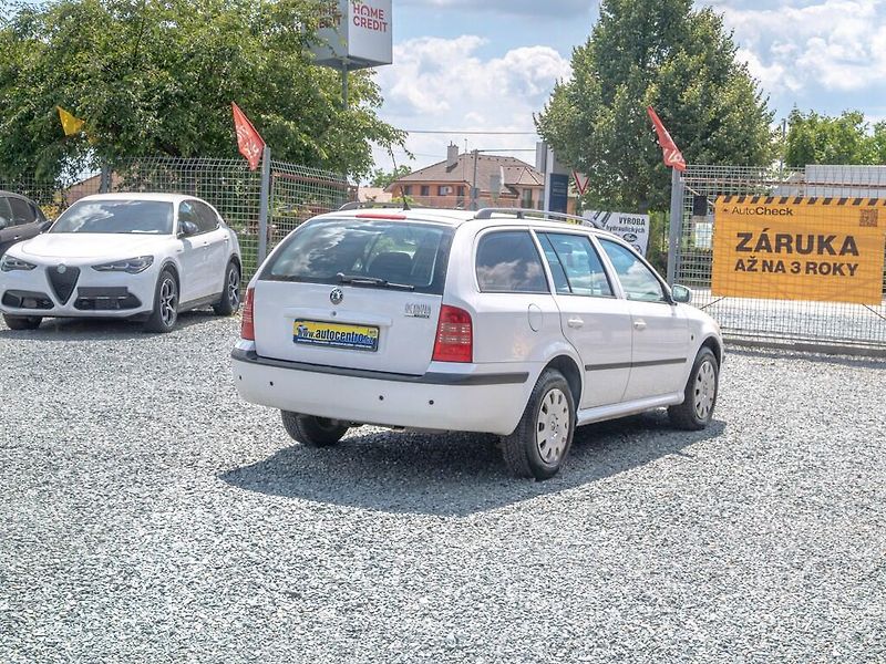 Škoda Octavia (2008) ČR 1.9TDI 74KW – PO SERVISU - fotka 5 z 38