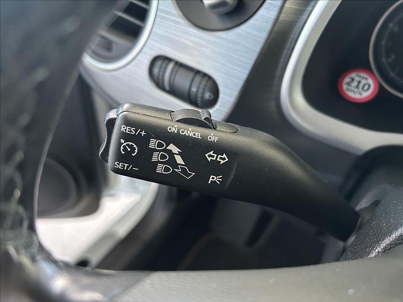 Volkswagen Beetle 1,2   TSI,ALLSTAR,ŘEMEN,SERVIS - fotka 12 z 25