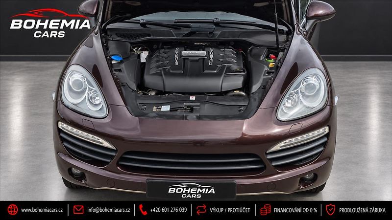 Porsche Cayenne 4,2 TDi V8 S 281 KW 4x4 ČR - fotka 10 z 12