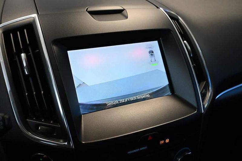 Ford S-MAX (2021) 2.0 LED Kamera Tažné 8Kol 8AT - fotka 17 z 33