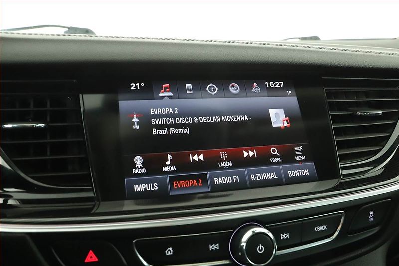 Opel Insignia (2018) 2.0 Turbo 4x4, 4X4, Automat - fotka 11 z 19