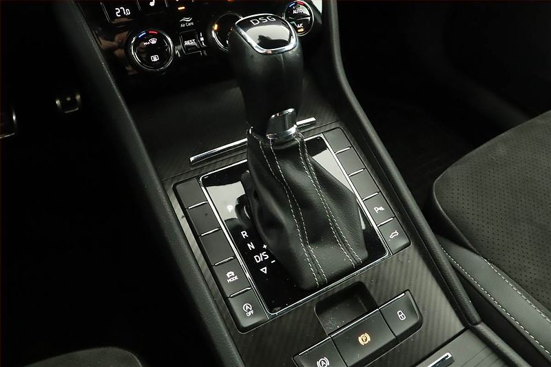 Škoda Superb (2020) Sportline 2.0 TDI - fotka 10 z 17