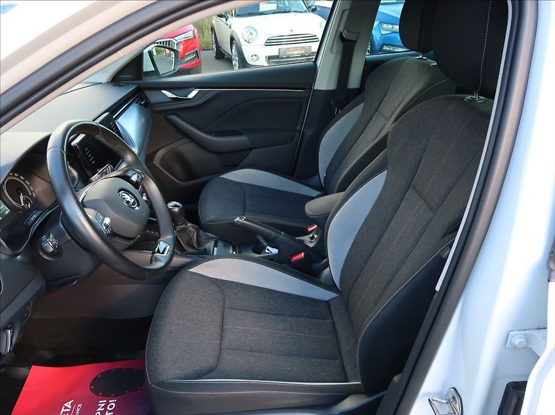 Škoda Scala 1,0 TSi,81kW,1majČR,Style,DPH - fotka 12 z 25