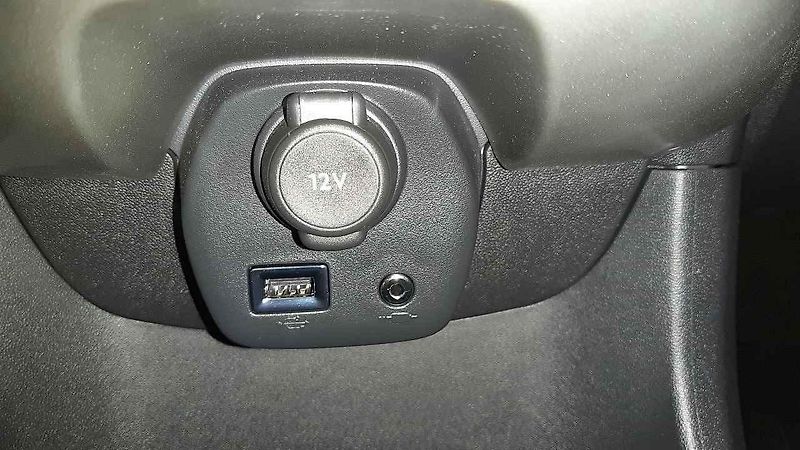 Toyota Aygo spadá do kategorie kompaktních miniaut, kterým se lidově říká nákupní taška.