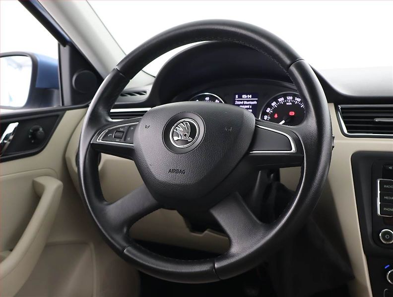 Škoda Rapid (2012) 1.2 TSI, Serv.kniha, Navi - fotka 14 z 19