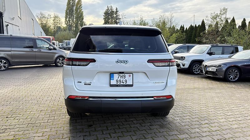 Jeep Grand Cherokee 3.6iL 7.míst Limited  - fotka 4 z 17