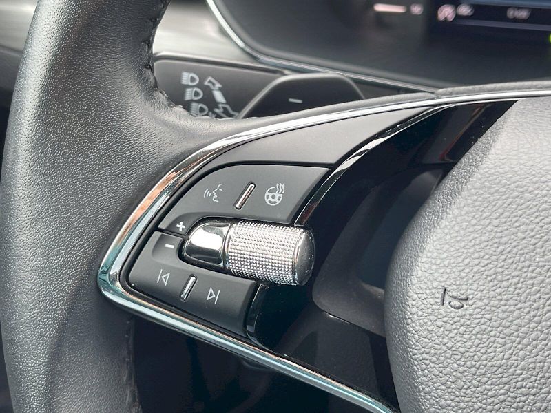 Škoda Superb (2024) 2.0 TDI 110kW DSG Style Plus c - fotka 8 z 35
