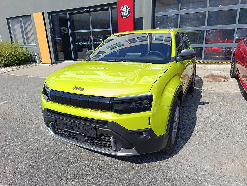 Jeep Avenger (2026) Altitude 1.2 Tur. e-Hybrid aut - fotka 2 z 29