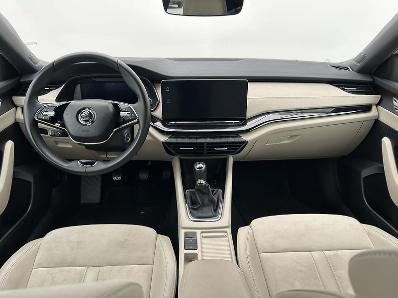 Škoda Octavia 1.0 TSI Style Plus - fotka 5 z 32