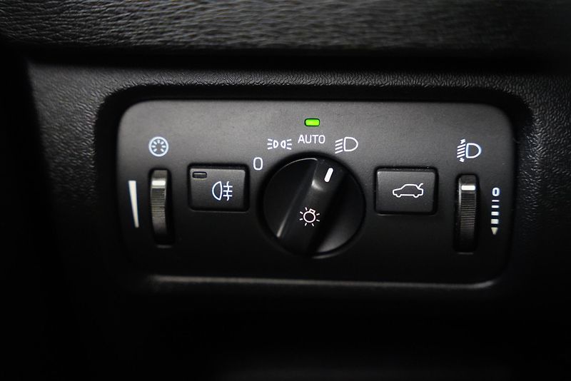 Volvo V40 - fotka 13 z 14