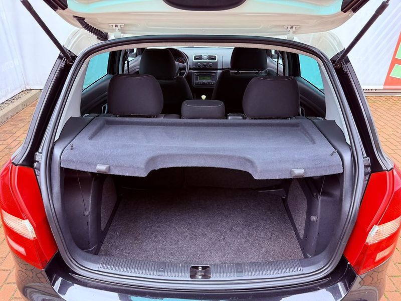 Škoda Fabia 1.2 HTP 12V, ČR - fotka 9 z 22