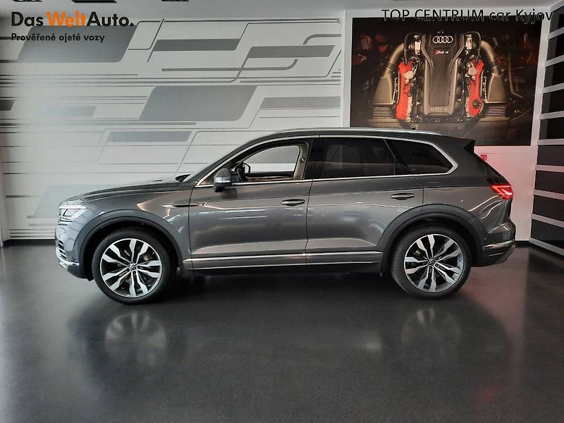 Volkswagen Touareg (2023) 3.0 TDI 4Motion (210kW286k) Ti - fotka 3 z 32