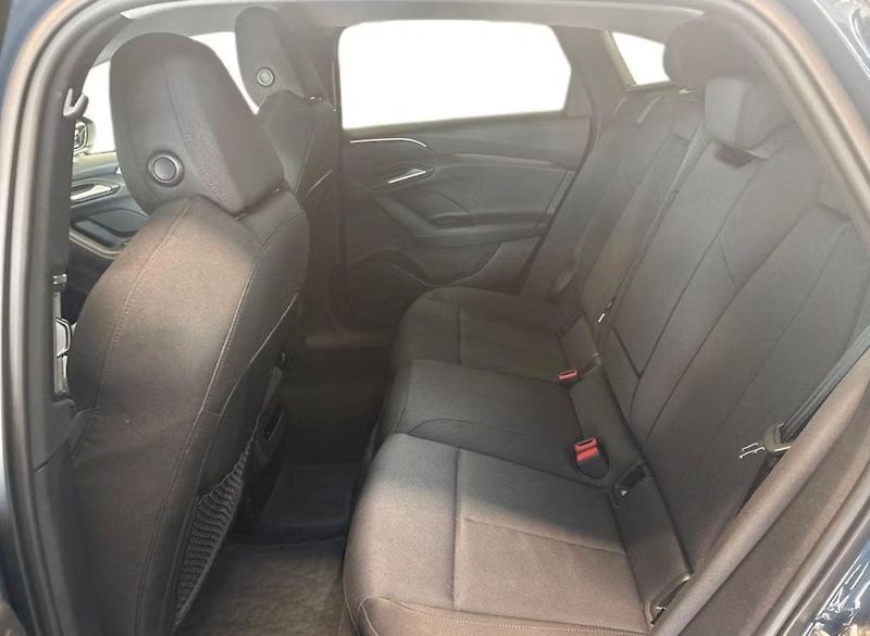 Audi A6 e-tron Sportback 360k Tažné  - fotka 21 z 21