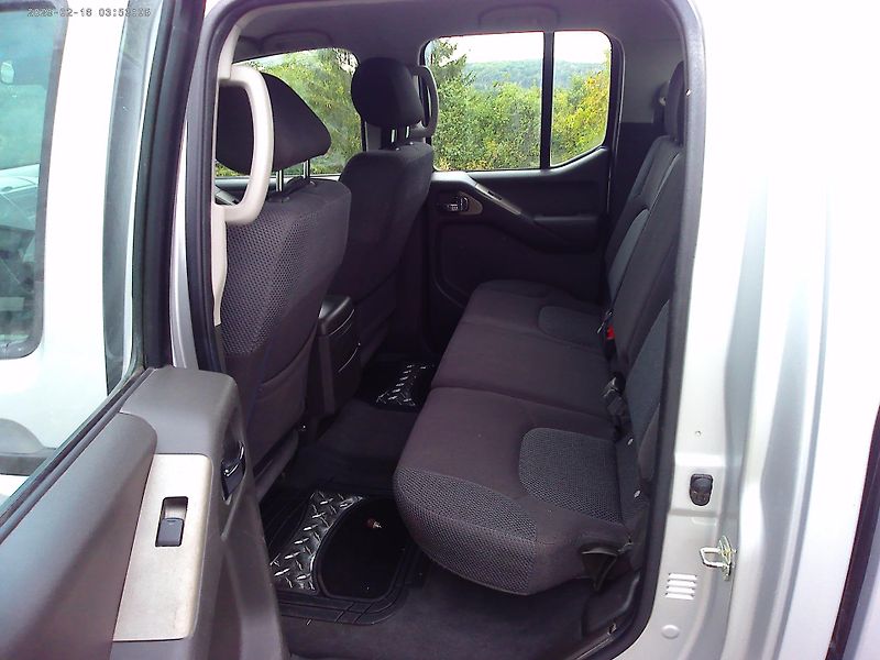 Nissan Navara 2.5 DCi, 126 kW,klima,nová STK - fotka 17 z 20