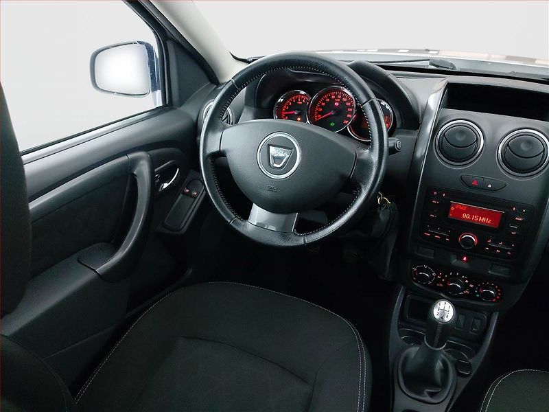 Dacia Duster (2015) 1.6 16V, Tempomat - fotka 7 z 15