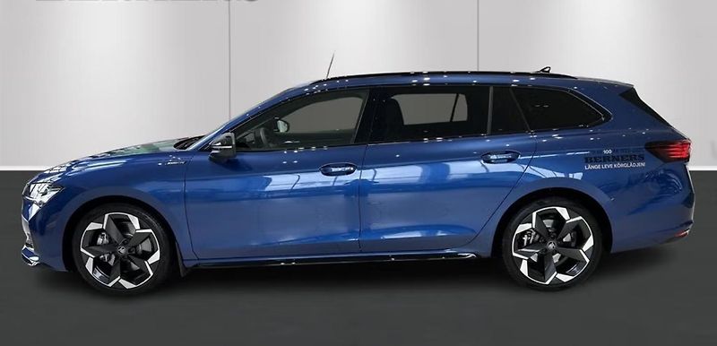Škoda Superb Sportline 2.0 TSI 4x4 Tažné - fotka 2 z 17