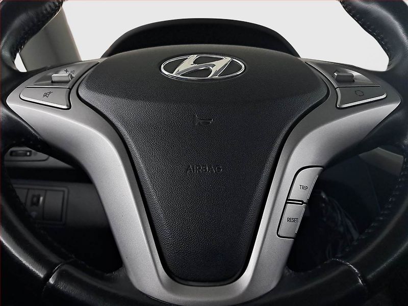 Hyundai ix20 (2014) 1.4 CVVT - fotka 14 z 15