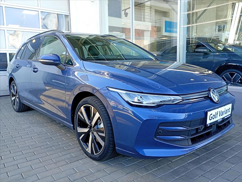 Volkswagen Golf Variant (2026) 1,5 eTSI 7DSG mHEV  People - fotka 3 z 20