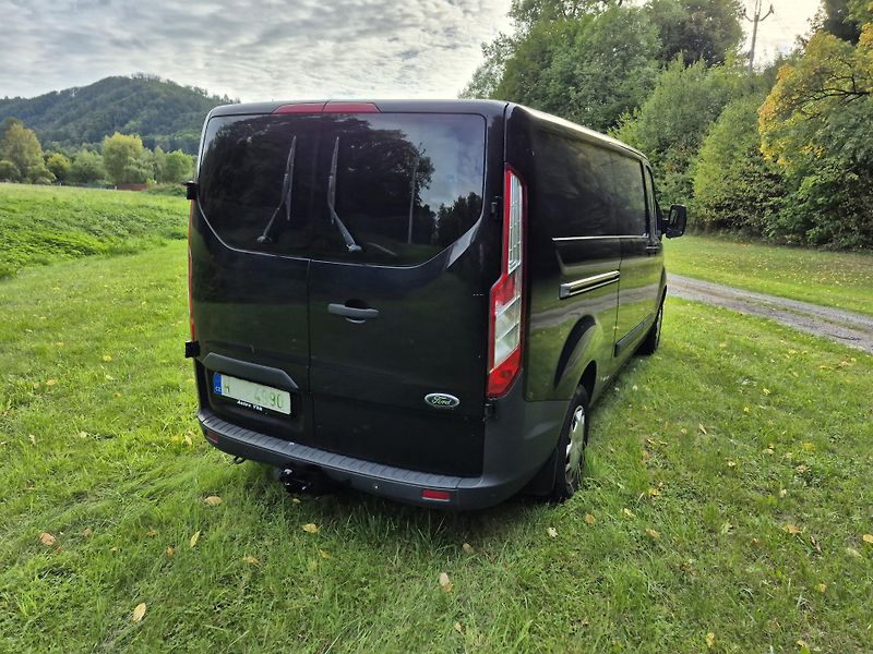 Ford Transit Custom (2015) 2.2Tdci Long Tažné Klima - fotka 8 z 24