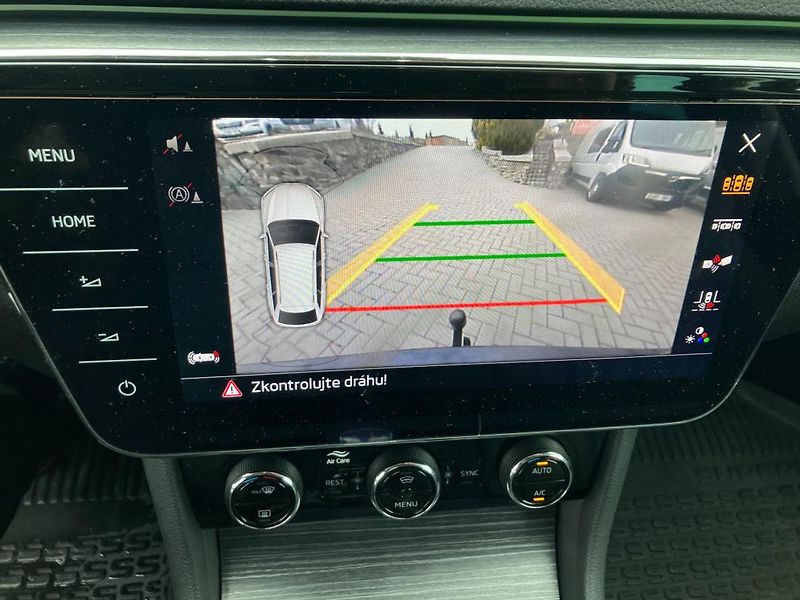 Škoda Superb (2020) 2.0TDI 147kW 4X4 DSG STYLE + - fotka 32 z 35