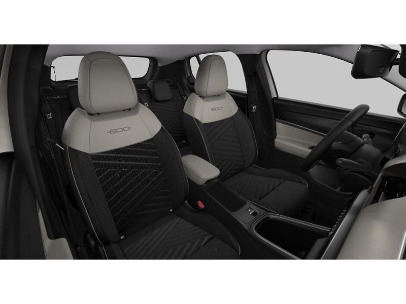 Fiat 600 (2026) 1.2 Turbo Hybrid 145k MHEV eDC - fotka 5 z 5