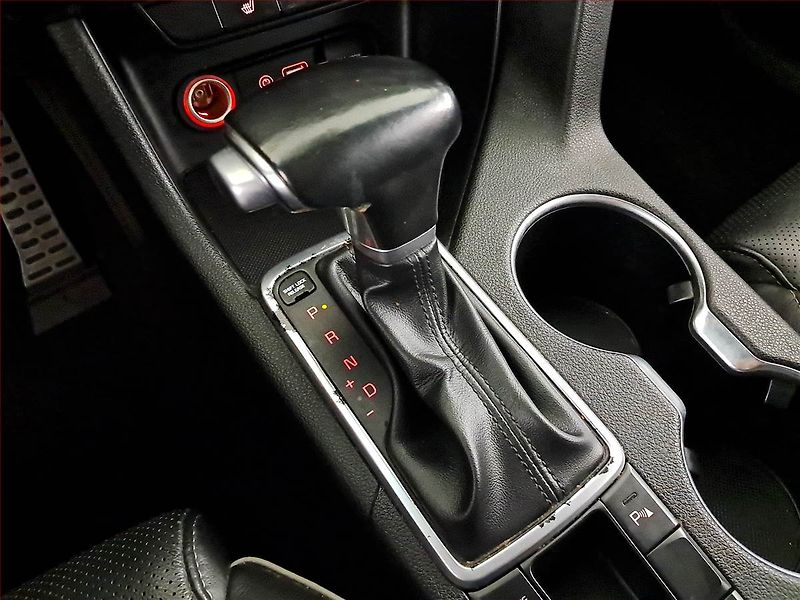 Kia Sportage (2018) 2.0 CRDi, 4X4, Automat, Navi - fotka 17 z 21