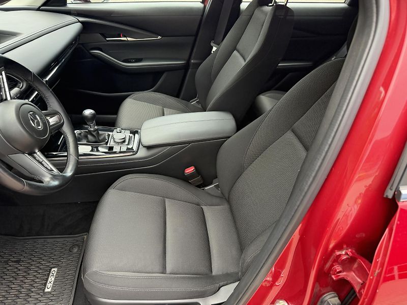 Mazda CX-30 Skyactiv - G 2.0i - fotka 21 z 28