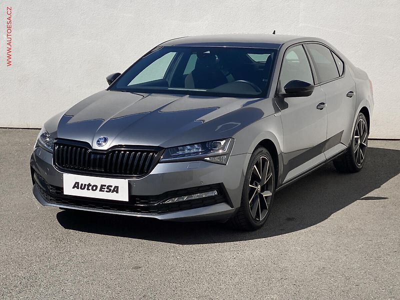 Škoda Superb (2021) 2.0TDi 4x4, ČR, SportLine - fotka 3 z 21