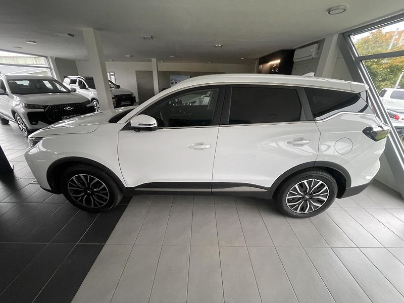 Chery Tiggo 7 PHEV (2026) 1,5T Unique FWD - fotka 2 z 49